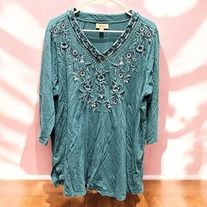 Style & co Embroidered Teal V-Neck Top 2XL